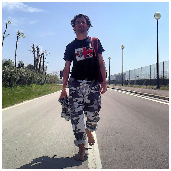 Hitchhiking tips: Adrian (hitchhiker & adventurer from Europe)
